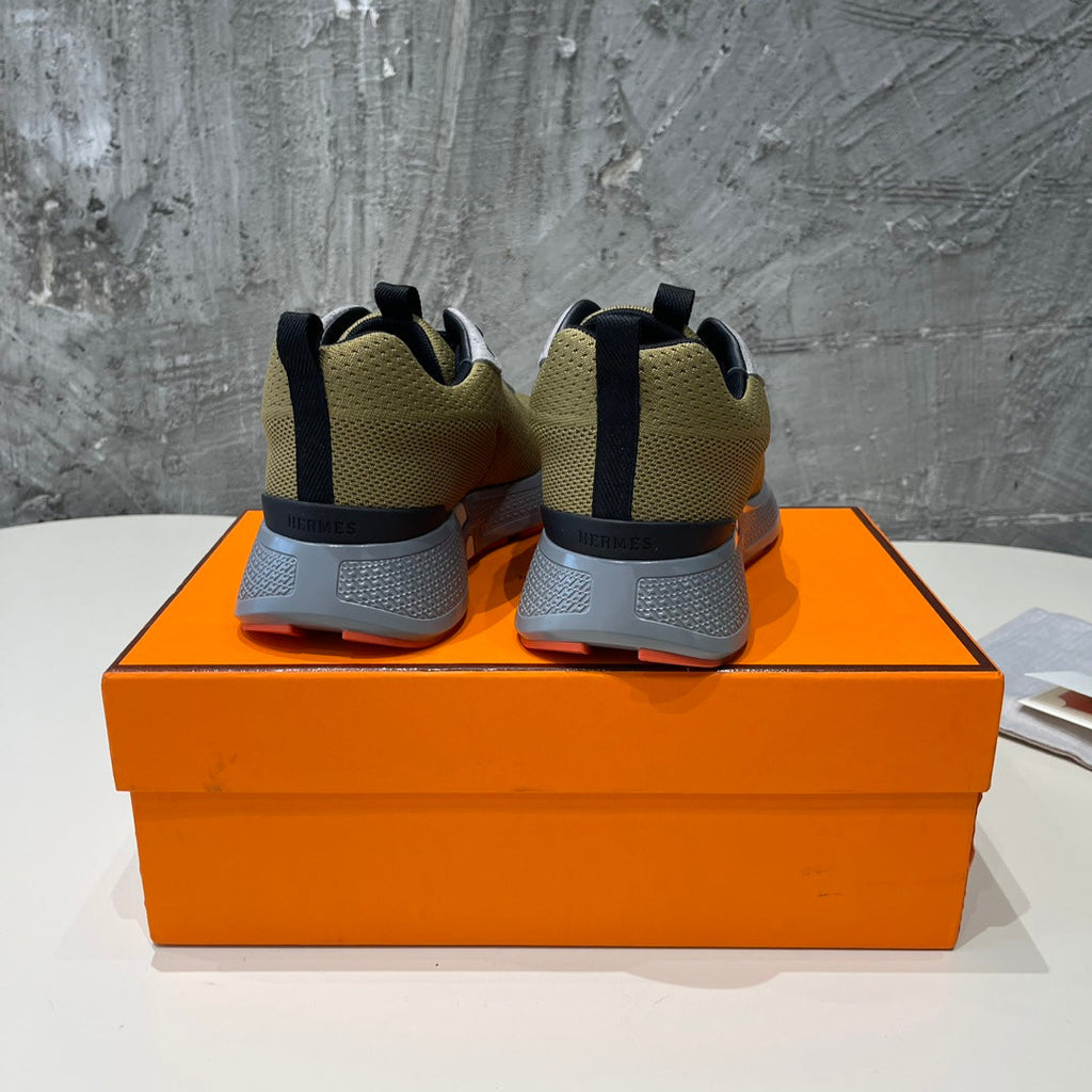 A-Sneakers