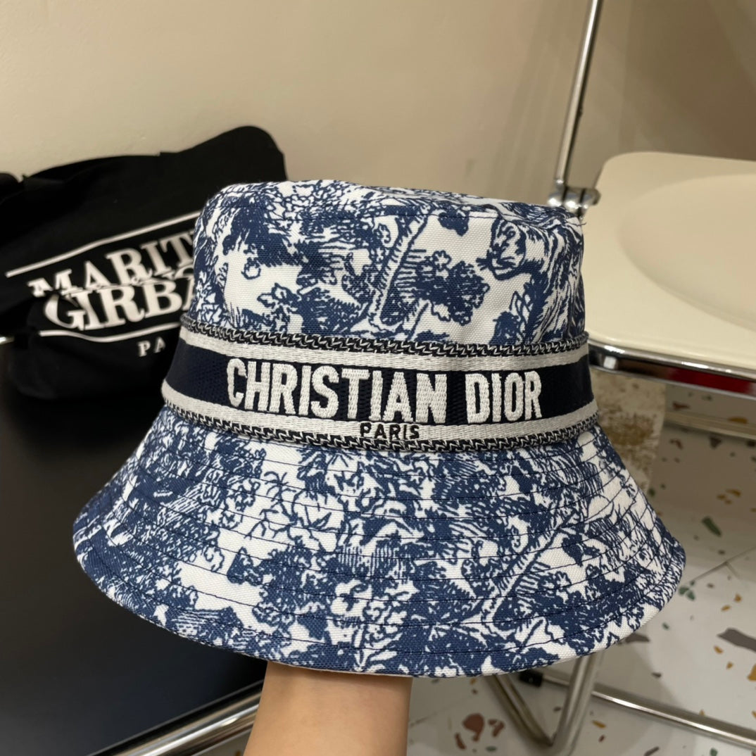 D-Cap