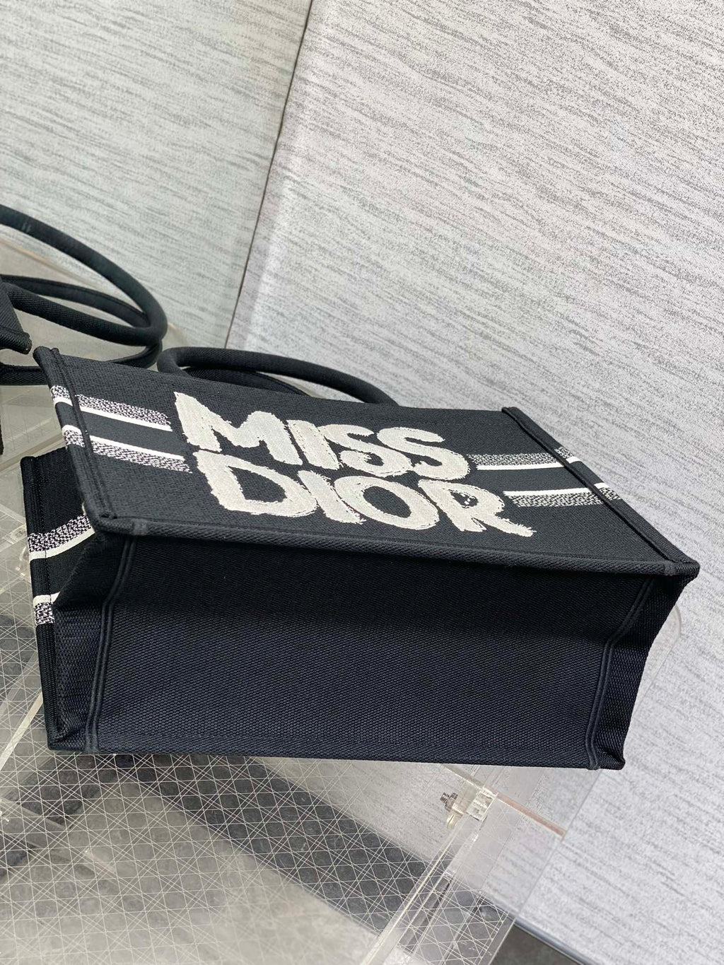 D-Book Tote