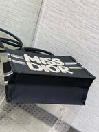 D-Book Tote
