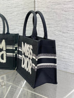 D-Book Tote