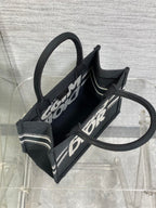 D-Book Tote