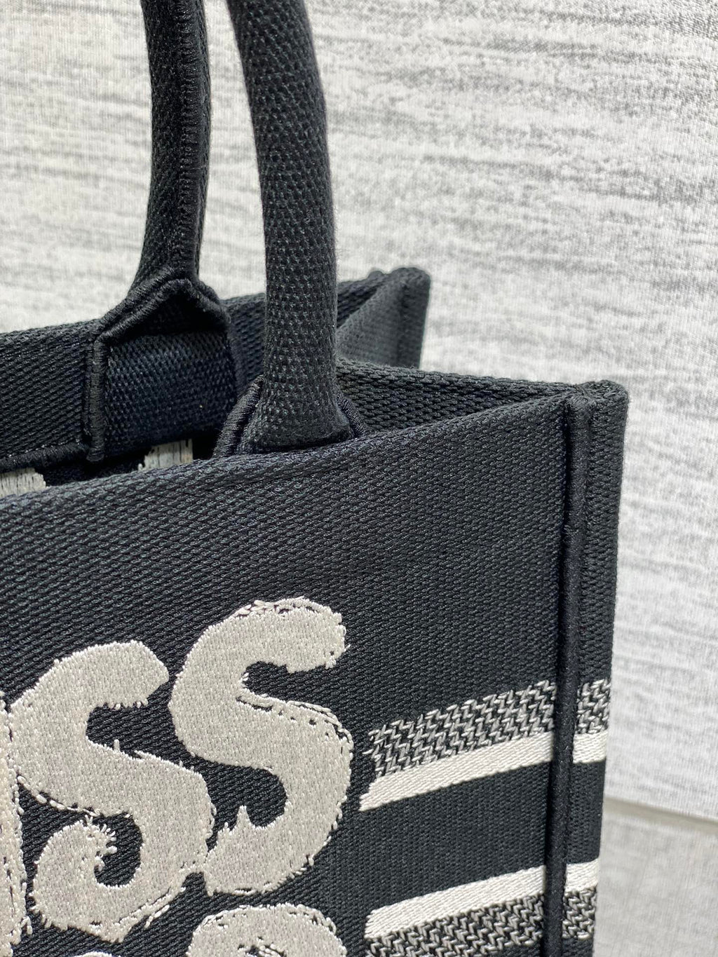D-Book Tote