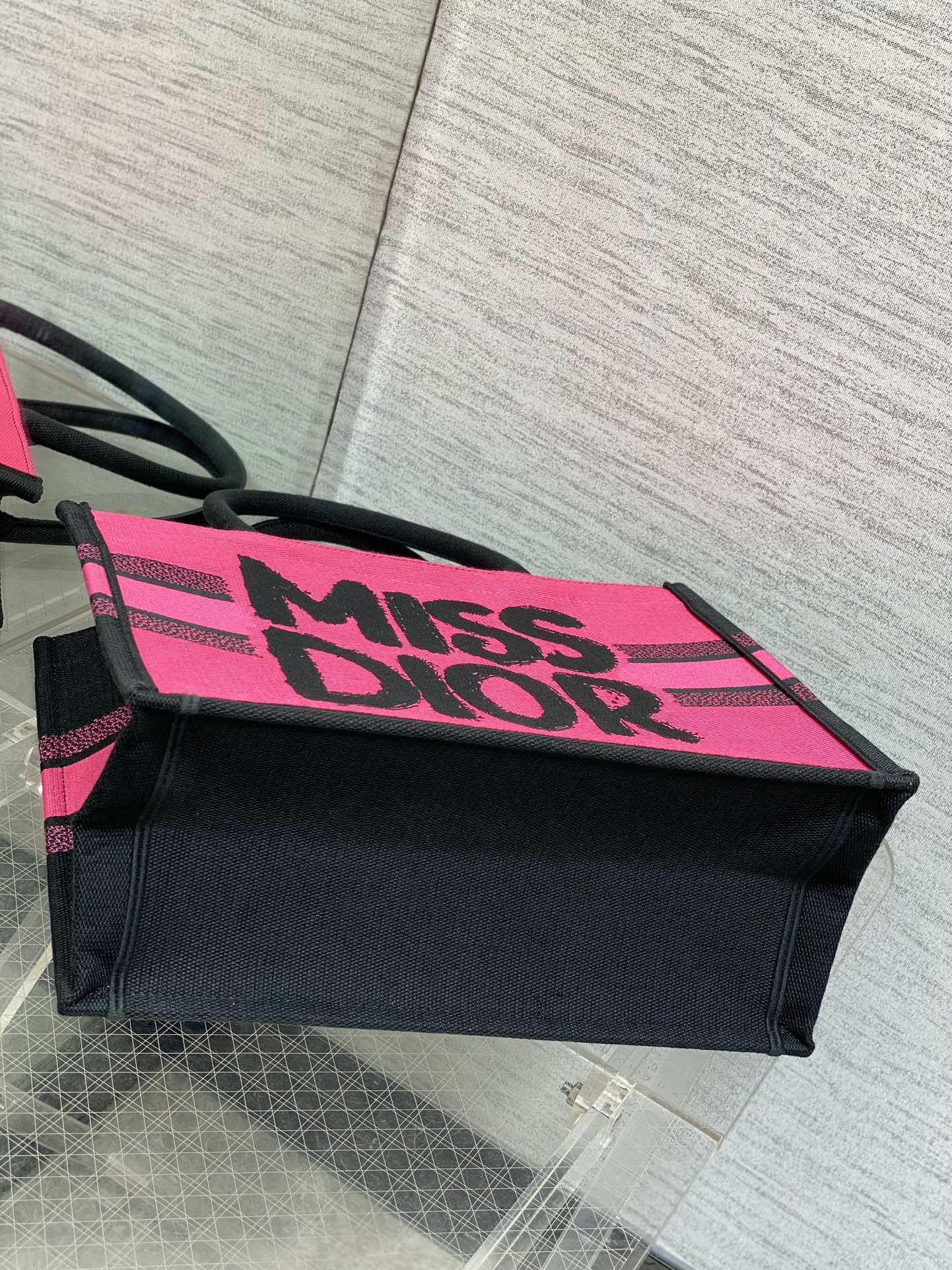 D-Book Tote