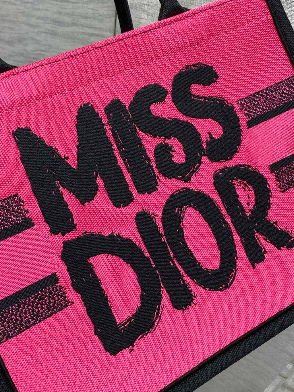 D-Book Tote