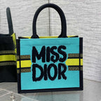 D-Book Tote