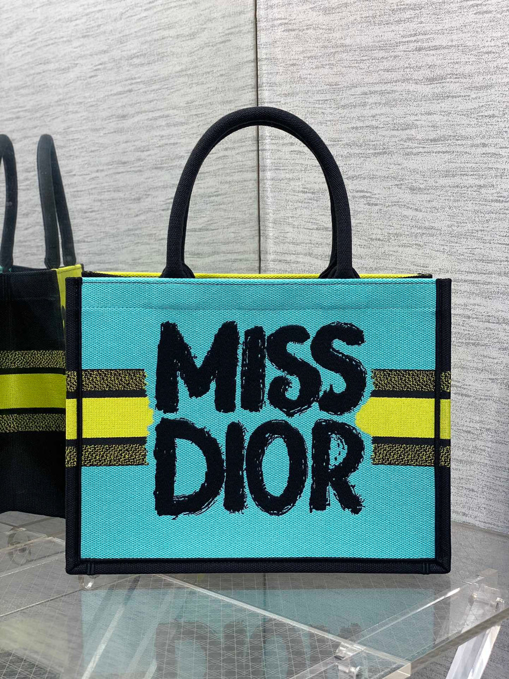 D-Book Tote