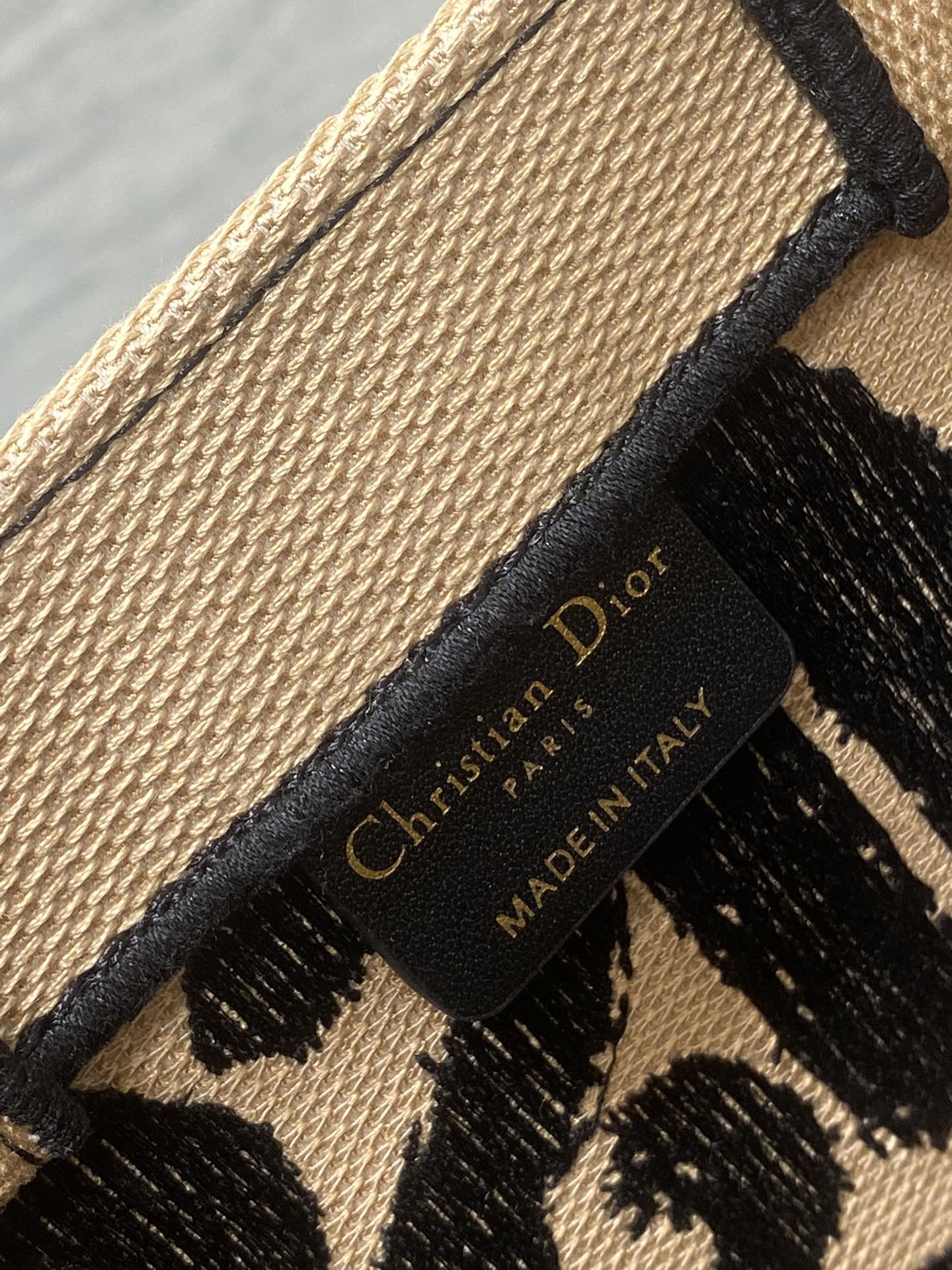 D-Book Tote