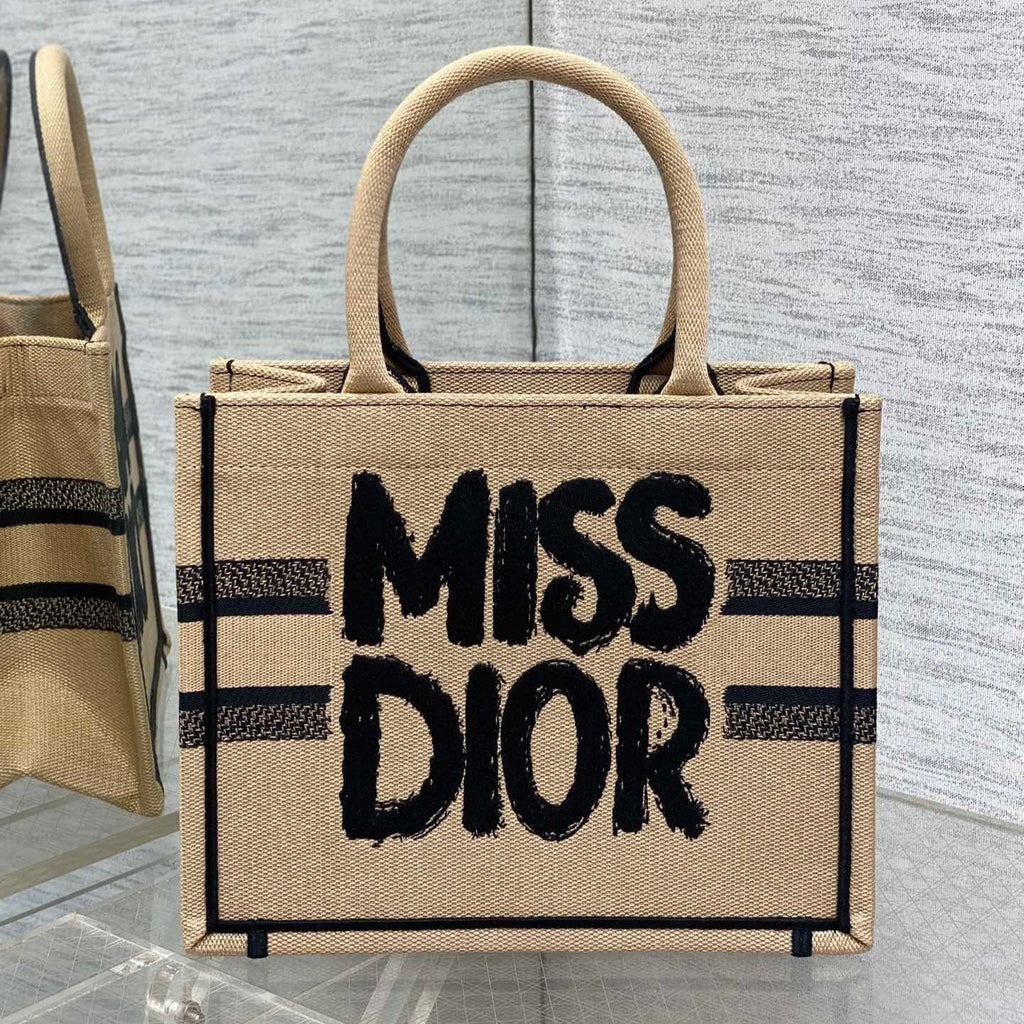 D-Book Tote