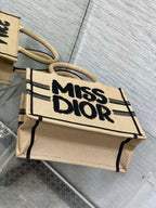 D-Book Tote