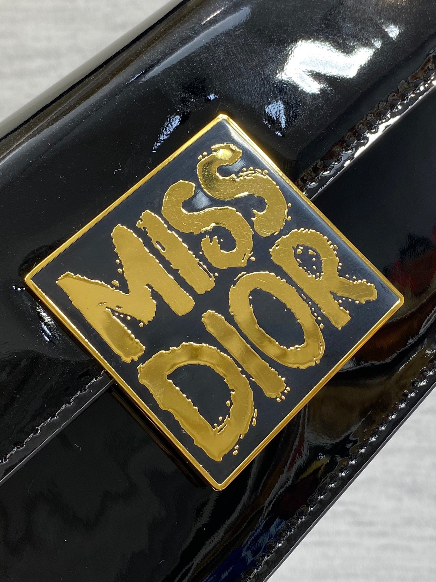D-Mixed