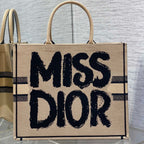 D-Book Tote
