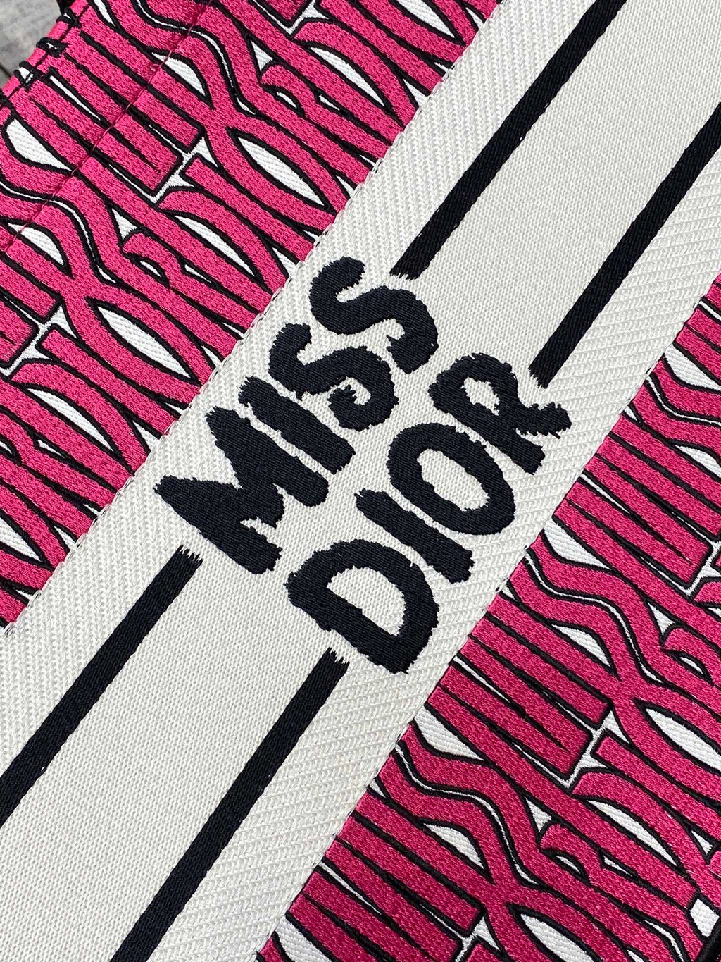 D-Mixed