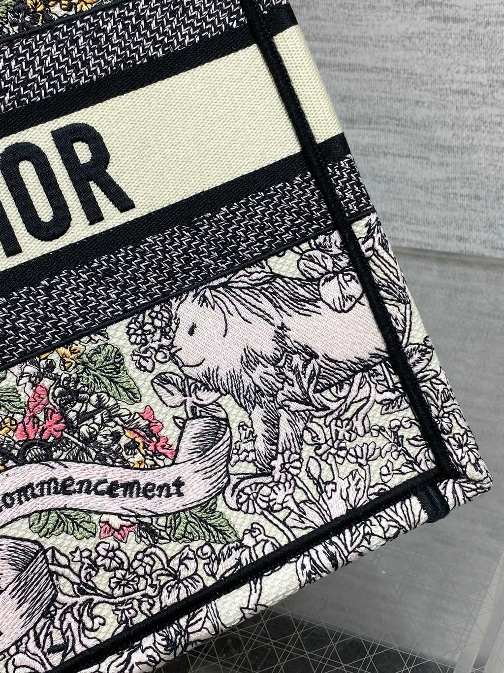 D-Book Tote