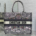 D-Book Tote