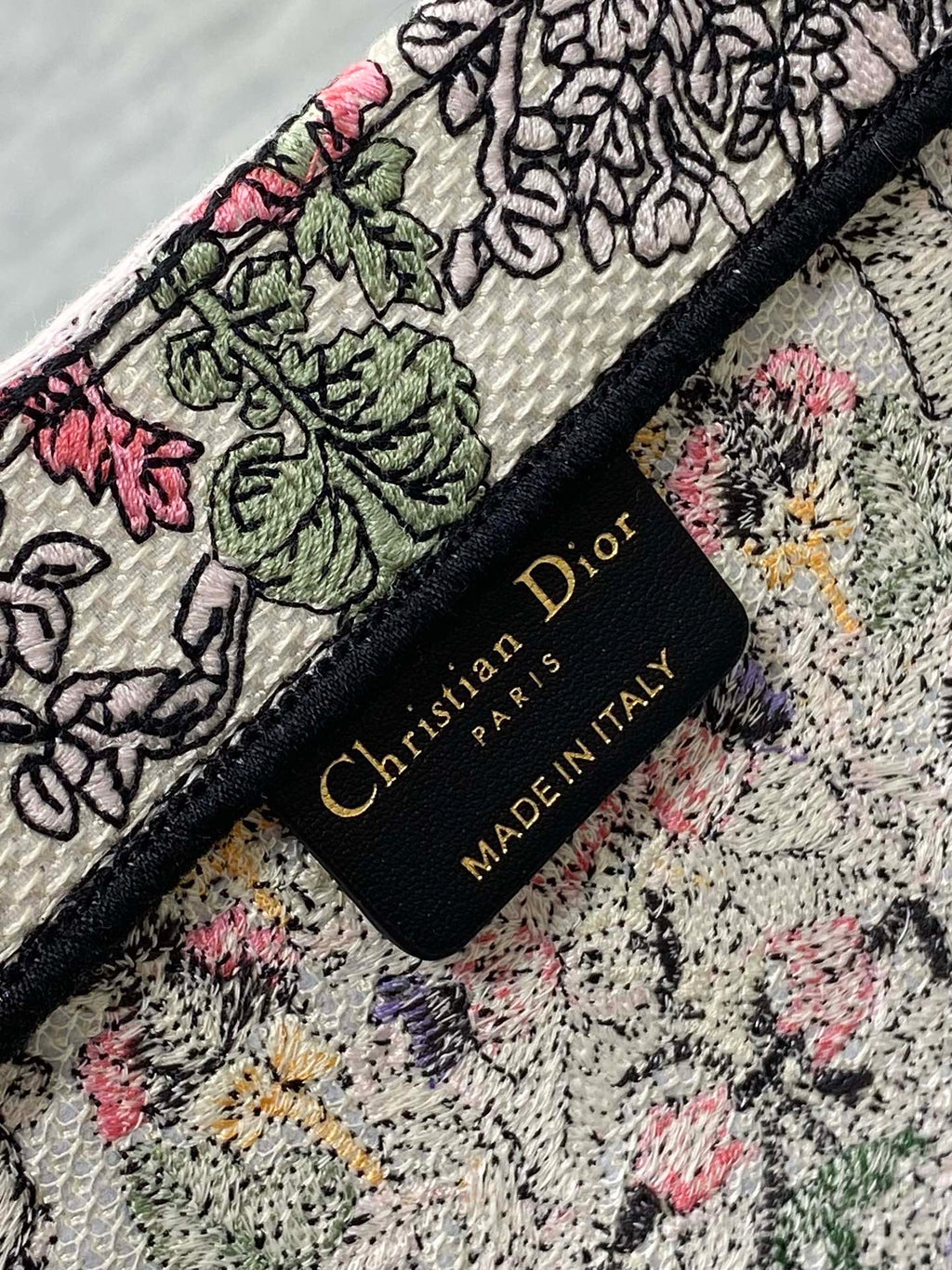 D-Book Tote