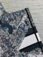 D-Book Tote