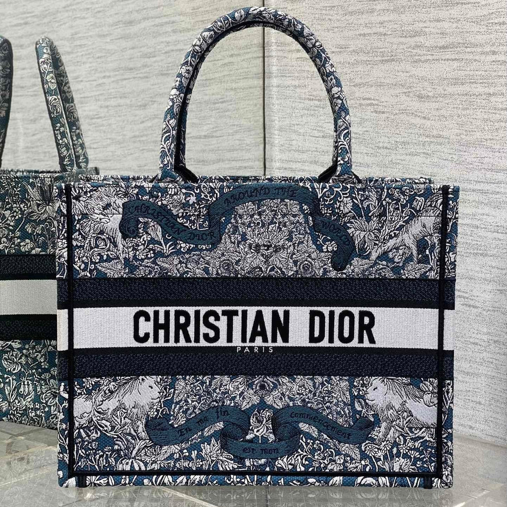 D-Book Tote
