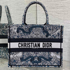 D-Book Tote