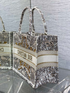 D-Book Tote
