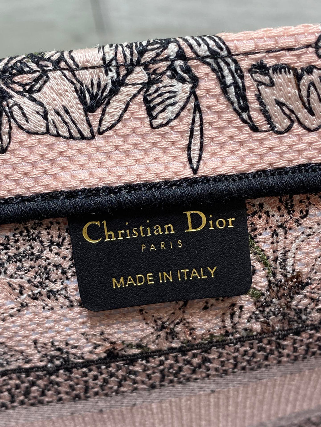 D-Book Tote