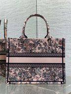 D-Book Tote