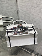D-Book Tote
