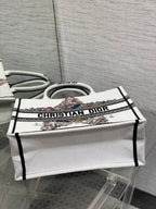 D-Book Tote