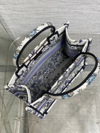 D-Book Tote