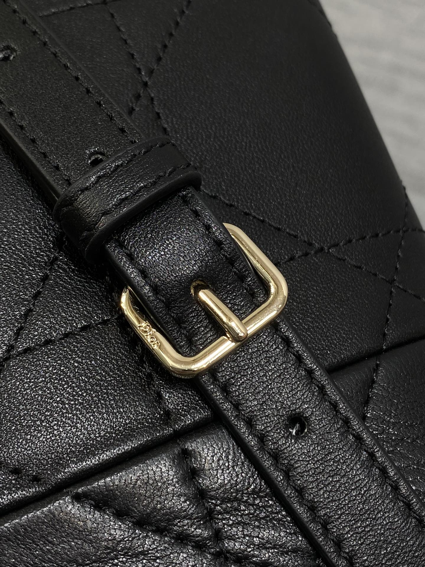 D-Mixed