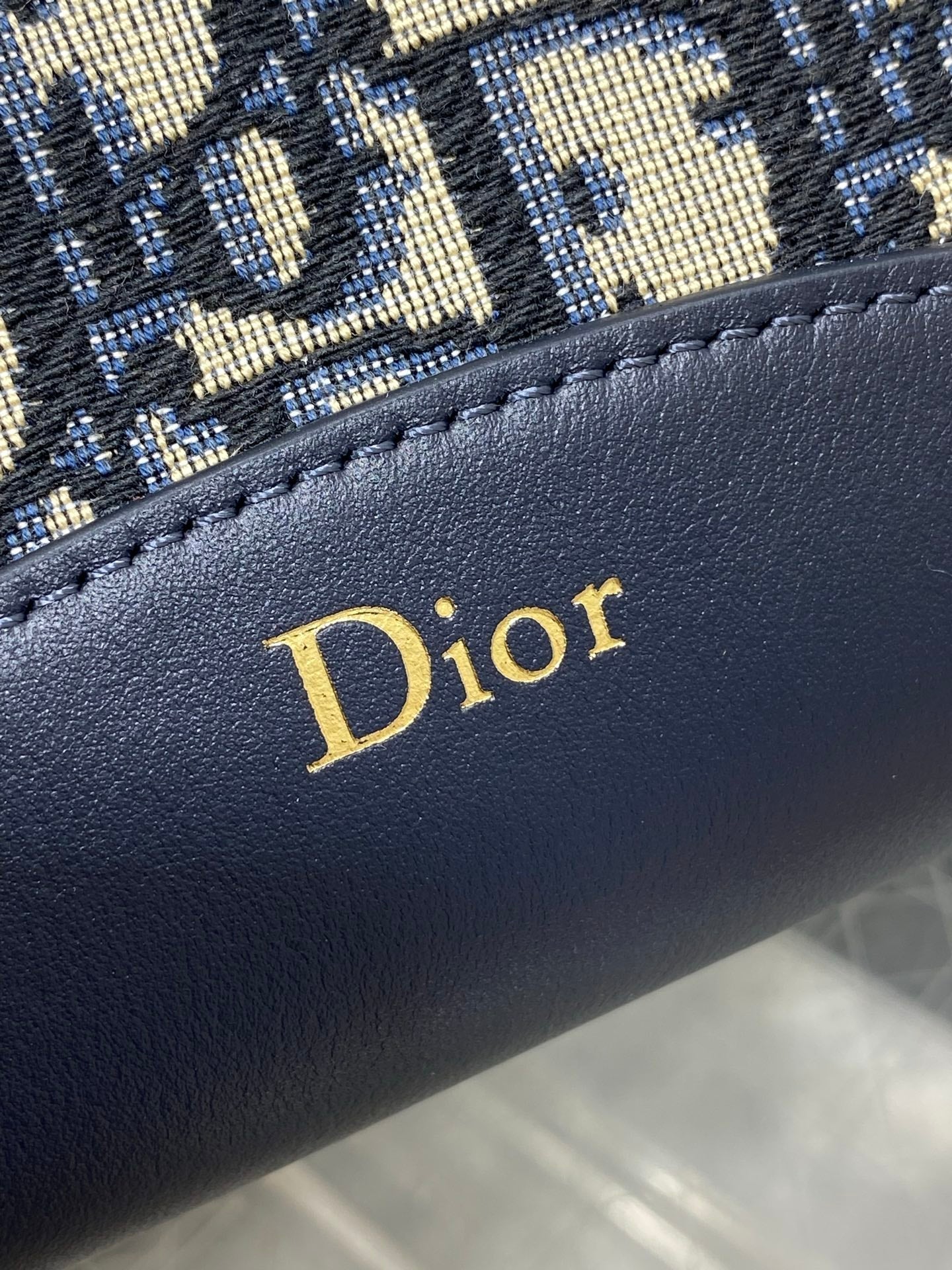 D-Book Tote