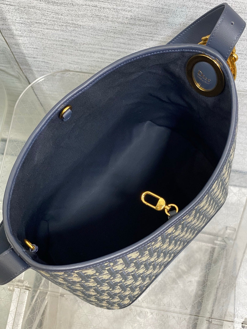 D-Book Tote