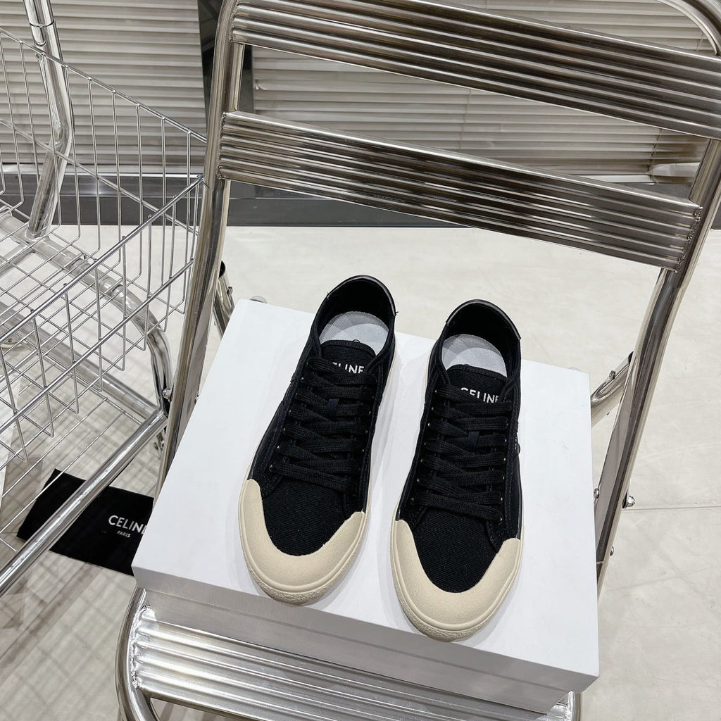 S-Sneakers