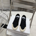 S-Sneakers