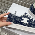 S-Sneakers