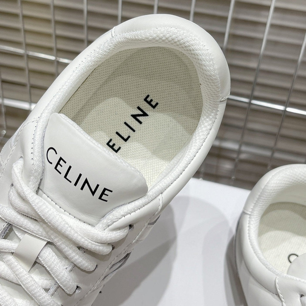 S-Sneakers