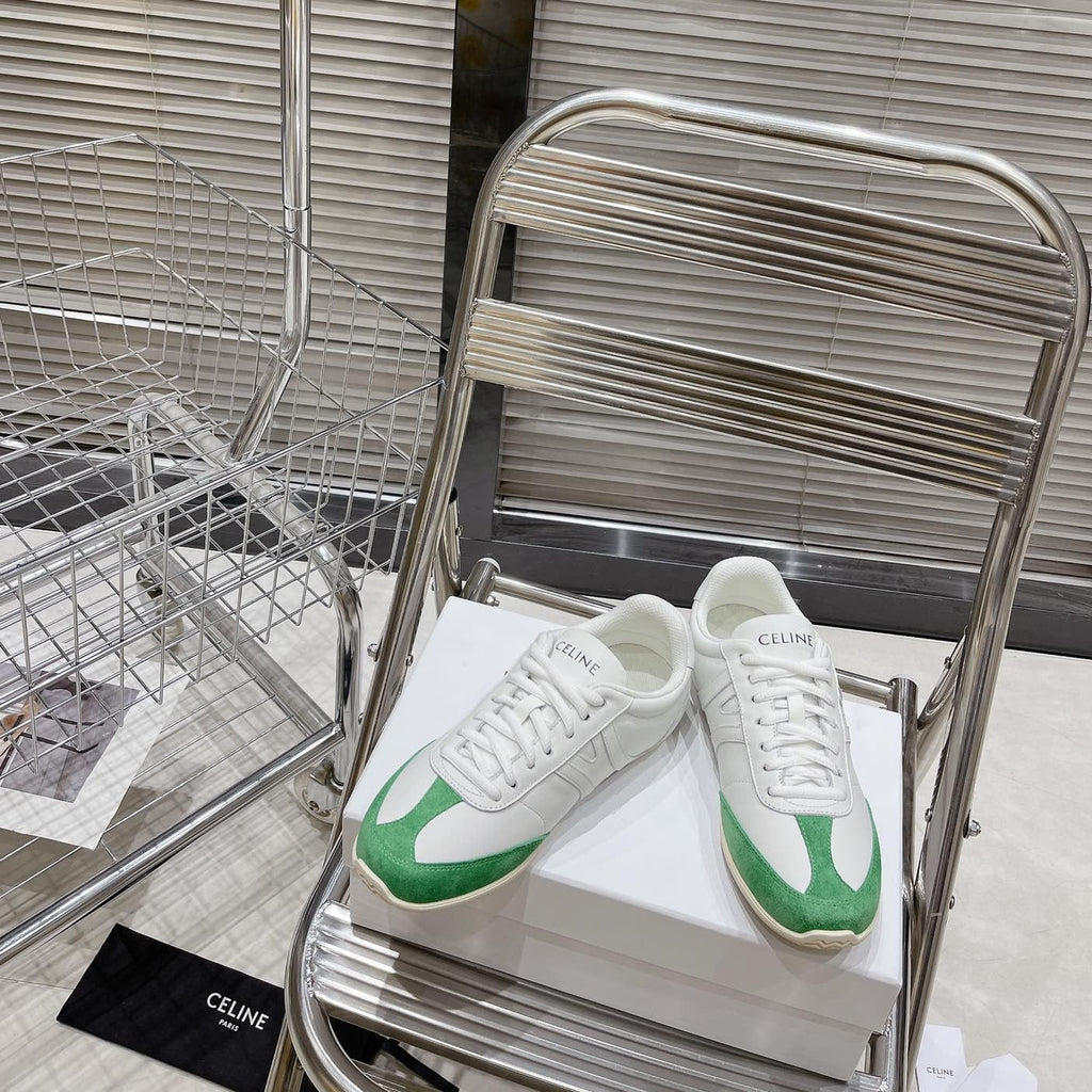 S-Sneakers