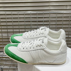 S-Sneakers