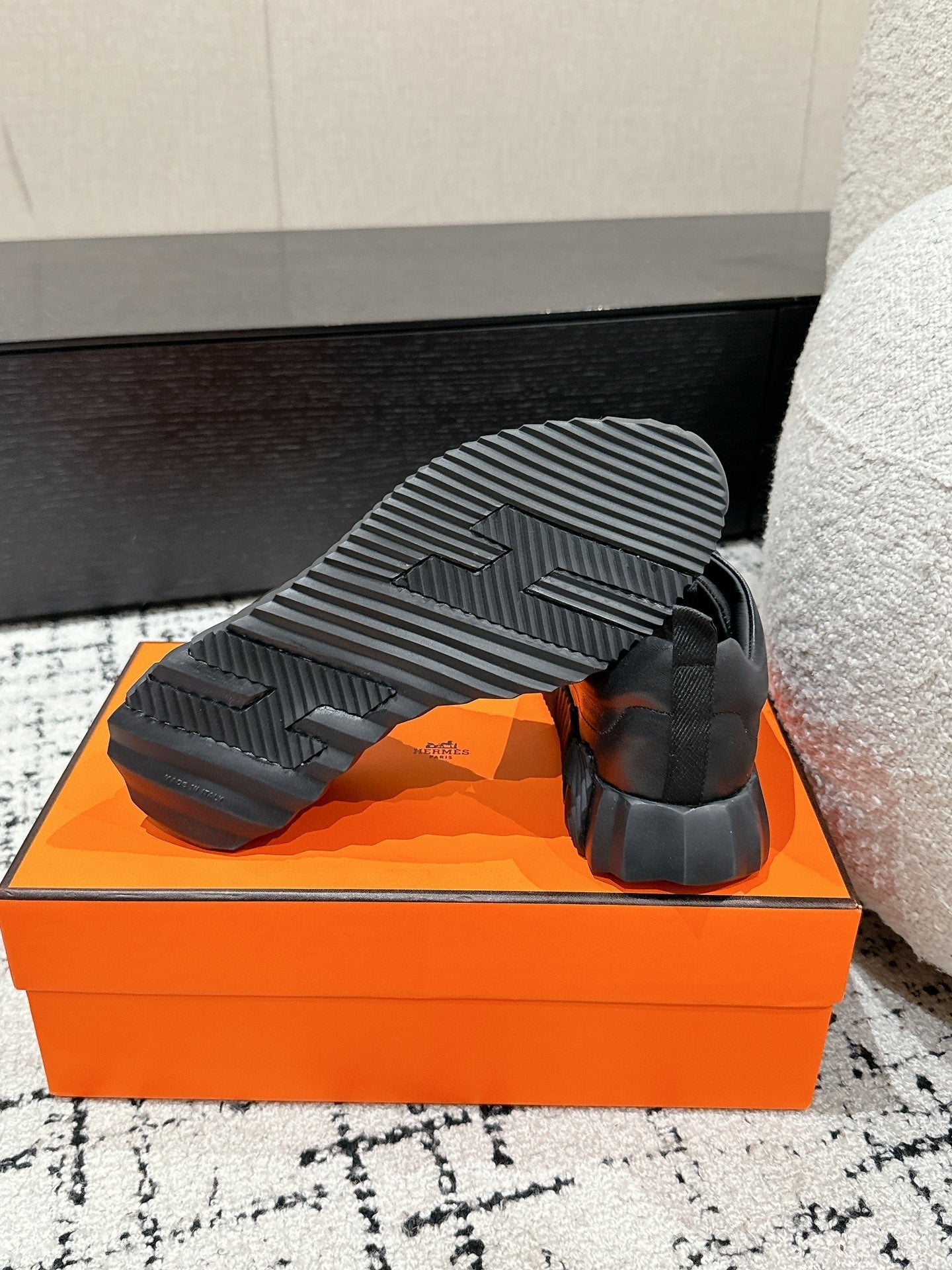 A-Sneakers