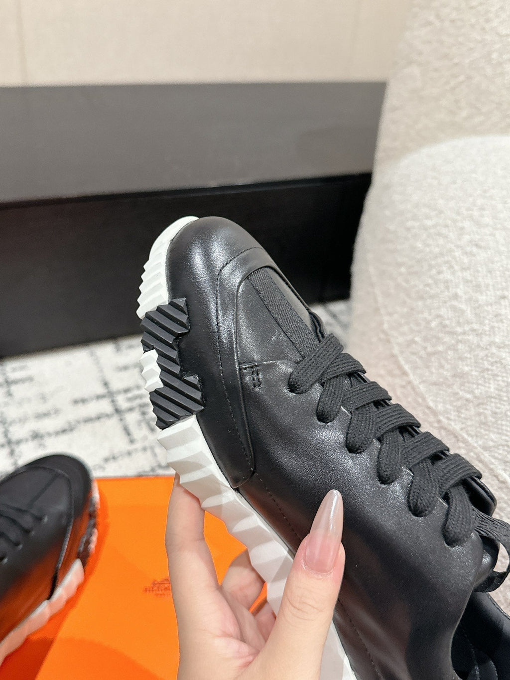 A-Sneakers
