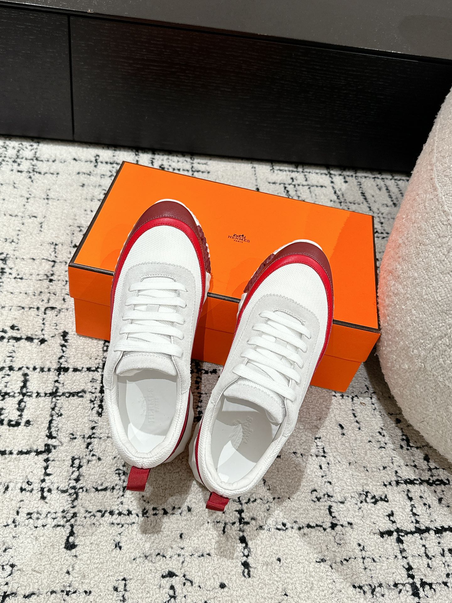 A-Sneakers