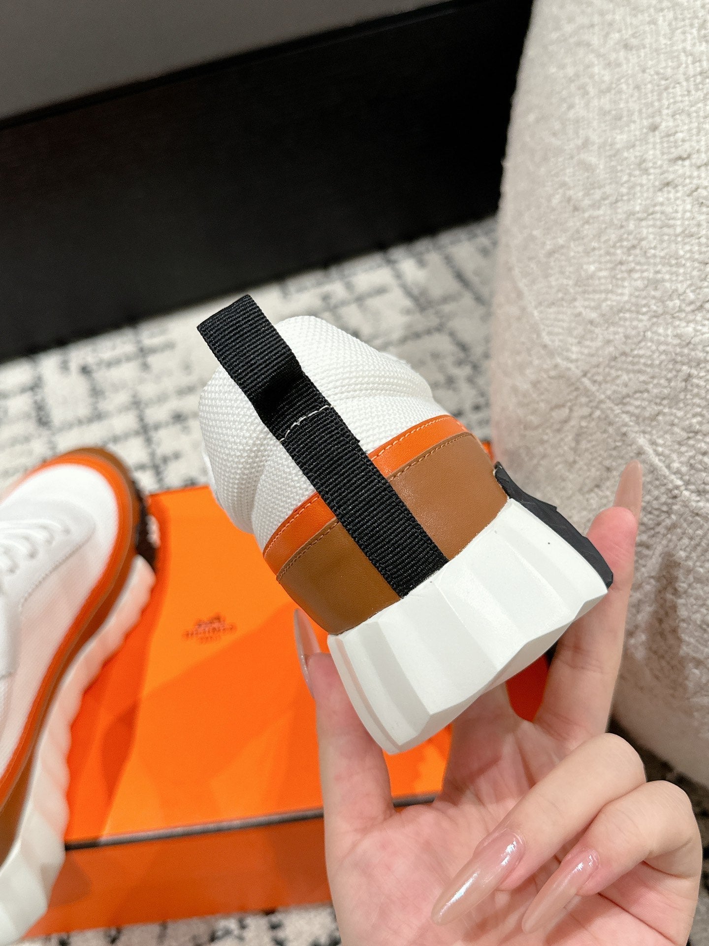 A-Sneakers