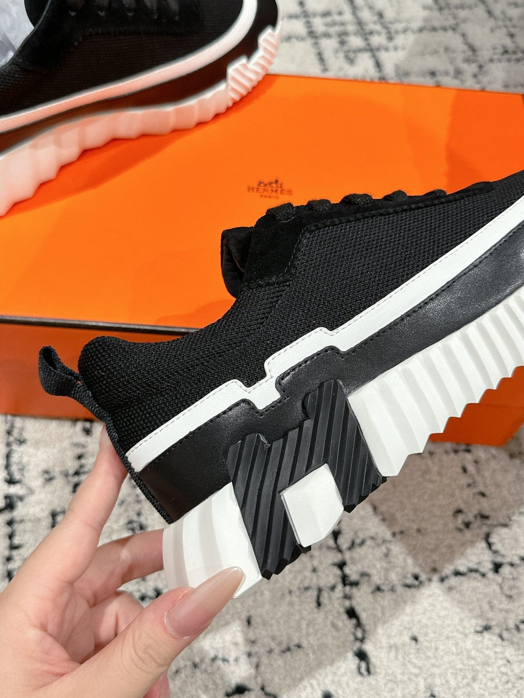 A-Sneakers