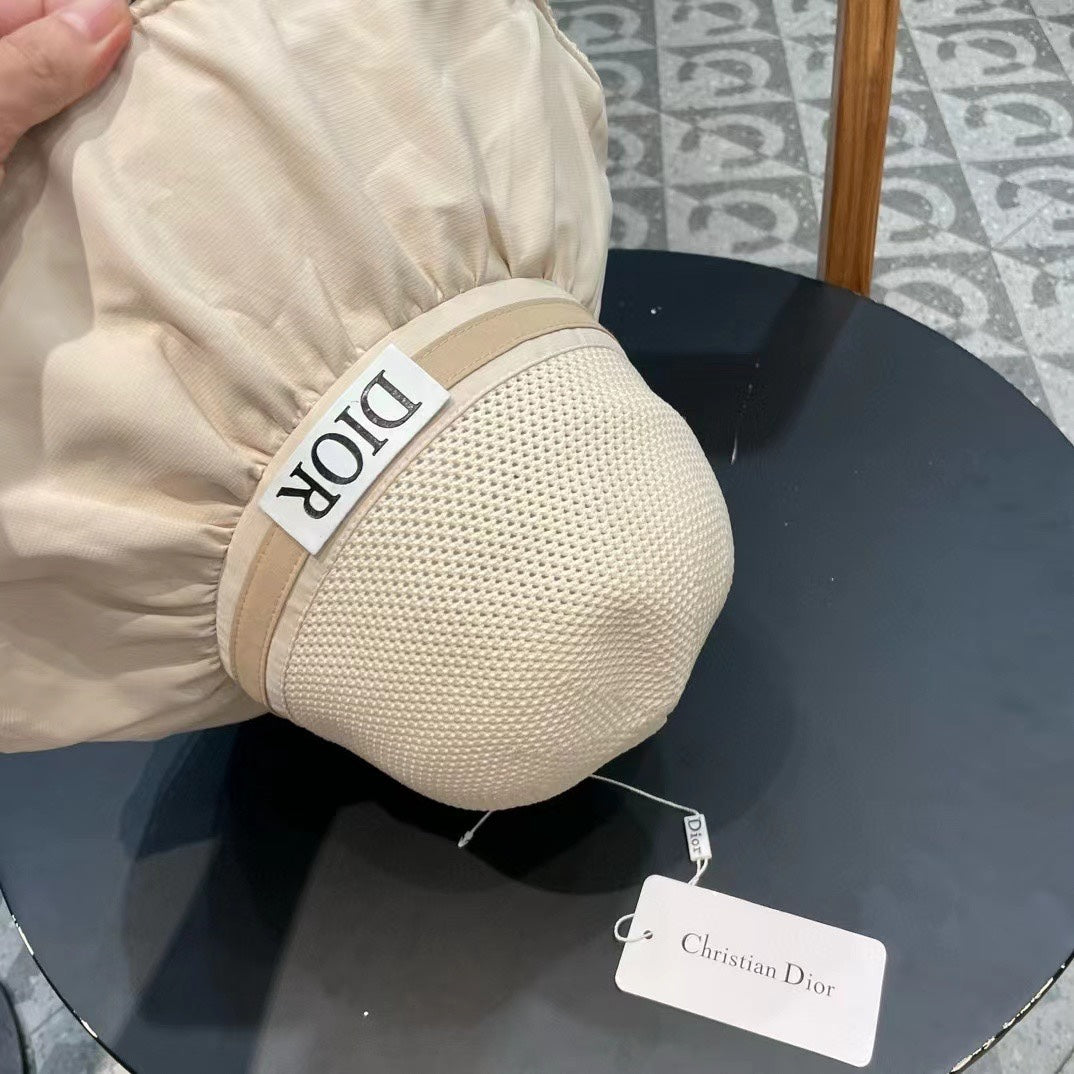 D-Cap