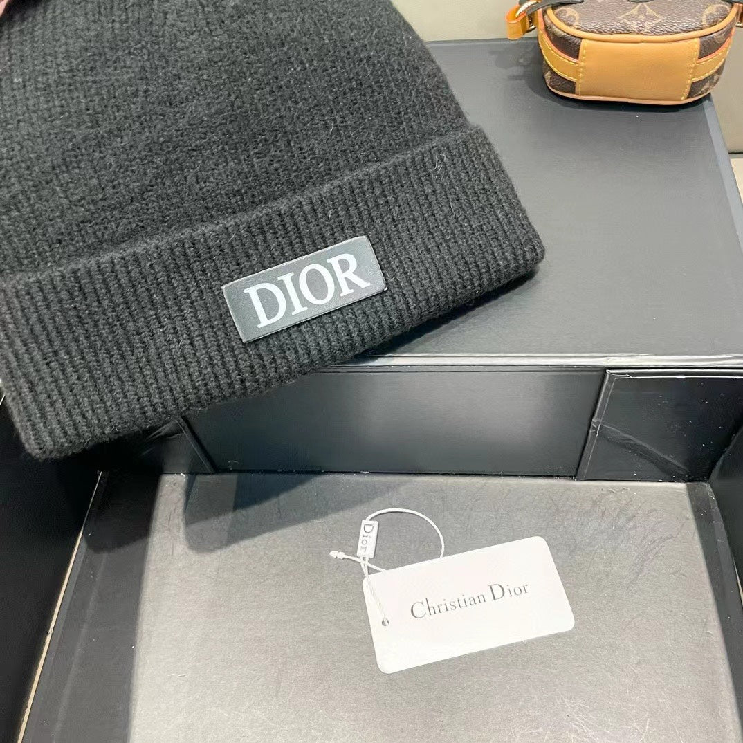 D-Cap