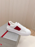 P-Sneakers