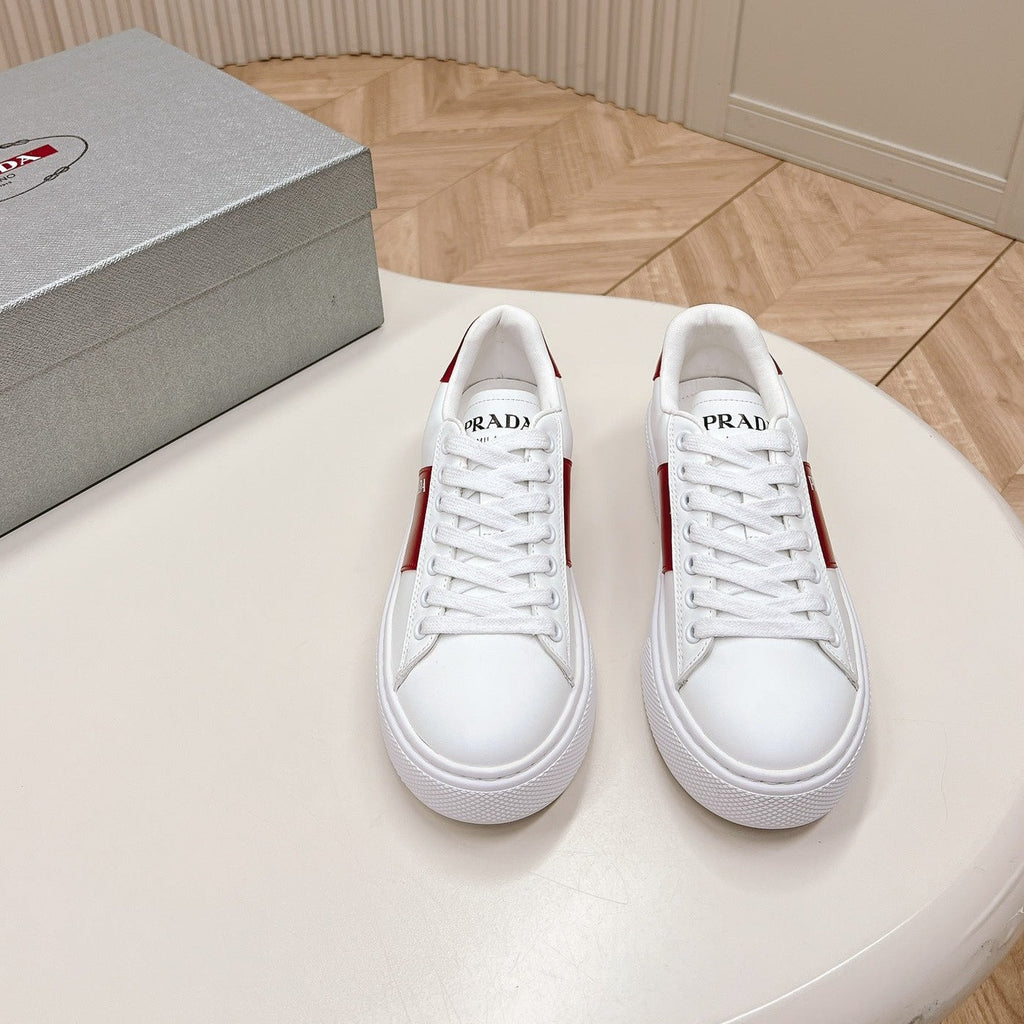 P-Sneakers