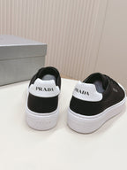 P-Sneakers