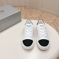 P-Sneakers