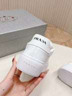 P-Sneakers